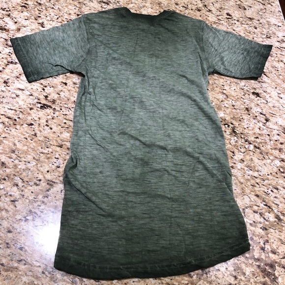 Blac Label Green & Blk Fade-away Crew Neck Tee Sz7 - Picture 5 of 5